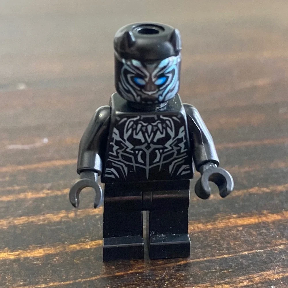 Genuine‎ Lego Marvel 76099 Metallic Blue Black Panther Minifigure